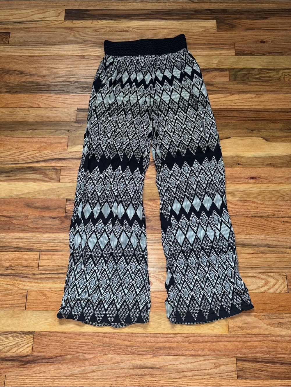 Joe B by Joe Benbasset Printed Loose Pants Medium Black/White